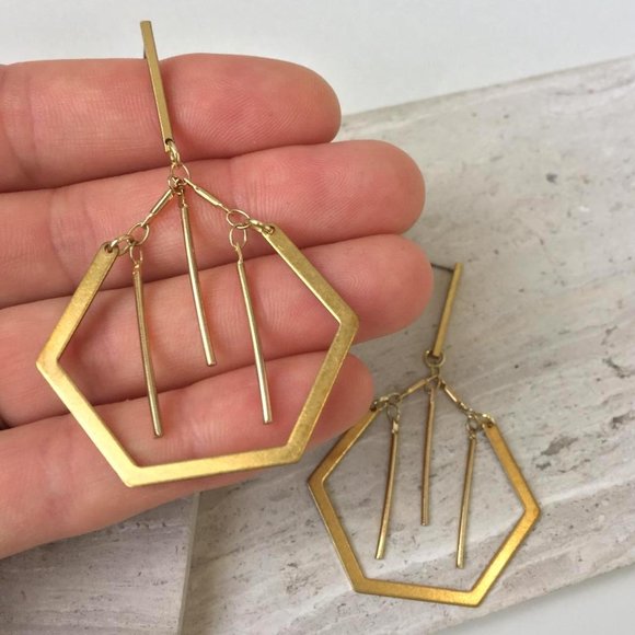 Angled Gold hoop w/ fringe — Post Earrings - Picture 3 of 4